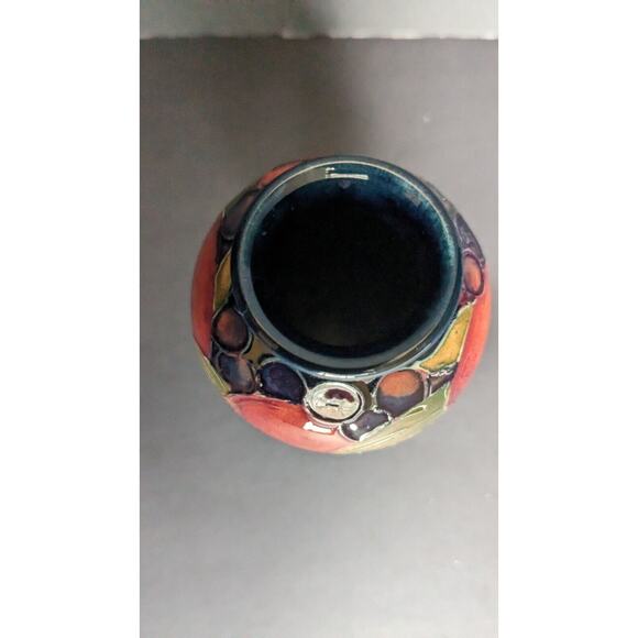 Moorcroft Vintage Pomegranate/Grapes Cobalt Vase Made in England 4" - Picture 5 of 8